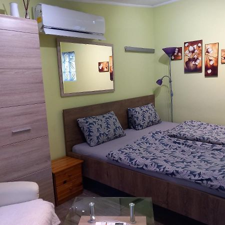 LAURA APARTMAN 3 személyes infraszaunával Nagykanizsa Exterior foto