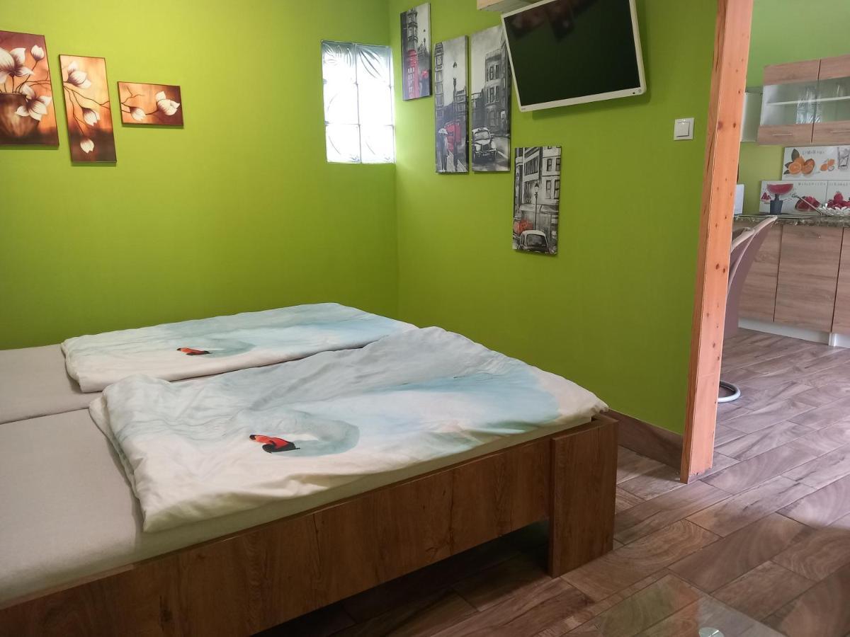 LAURA APARTMAN 3 személyes infraszaunával Nagykanizsa Exterior foto
